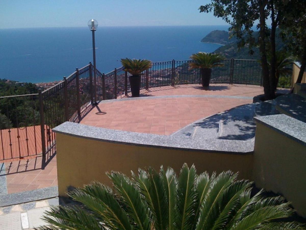 Willa Belvedere Relax,piscina Privata E Privacy Alassio